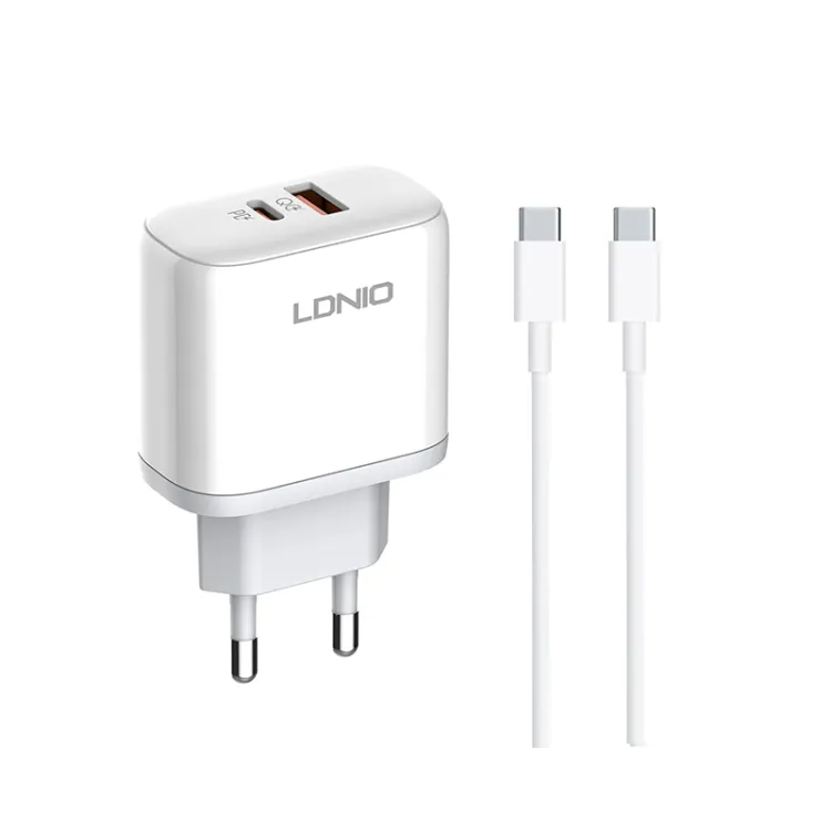 A2526C 45W QC4.0 Dual USB-A/USB-C punjač beli + Tip-C na Tip-C kabl
