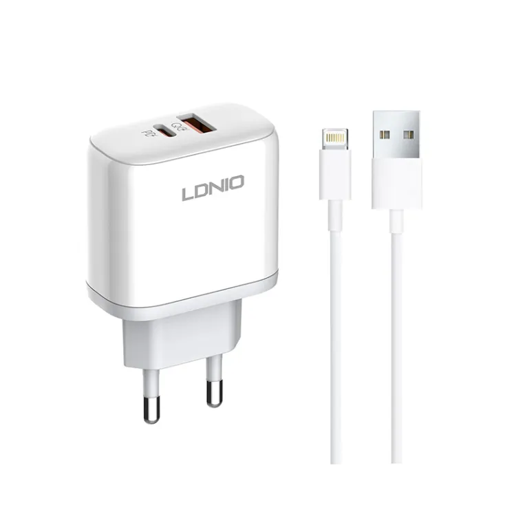 A2526C 45W QC4.0 Dual USB-A/USB-C punjač beli + lightning kabl