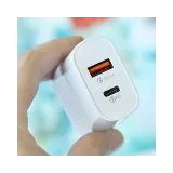 RP-U37 Punjač USB/USB tip-C