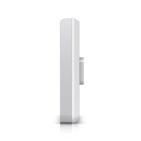 Ubiquiti Access Point UAP-AC-IW, AC1200 (WiFi 5), dual-band 2x2 MIMO, do 1.2Gbps, 3x GbE, PoE 802.3af with PoE passthrough, wall