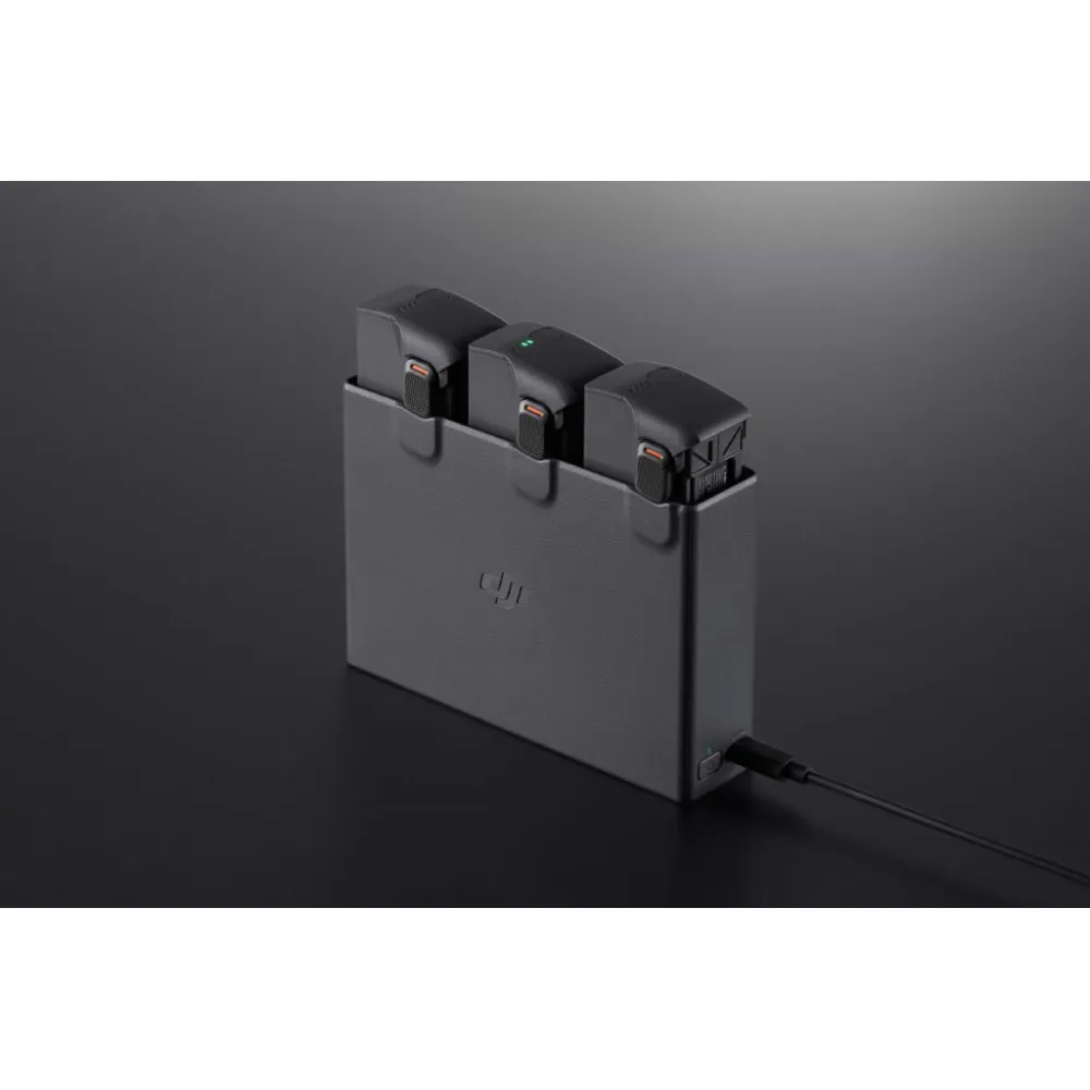 DJI Avata 2 Two-Way Charging Hub - Charge three batteries in sequence